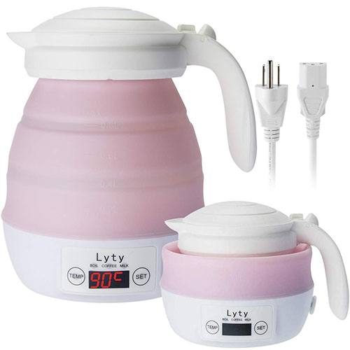 girly travel kettle with the setting for different water temperatures